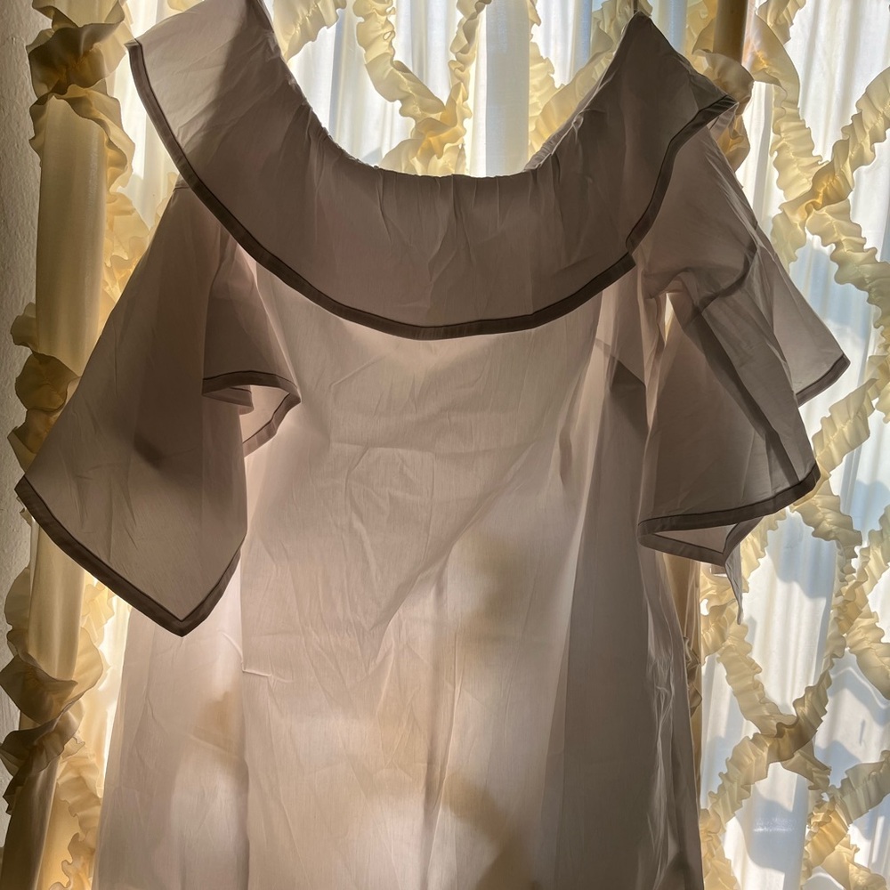 Plus size white shoulder dress.